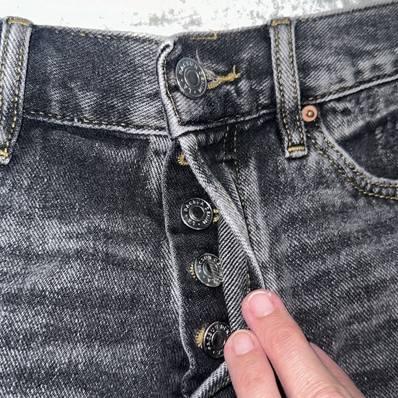 PacSun Vintage Highrise denim shorts - Picture 3 of 5